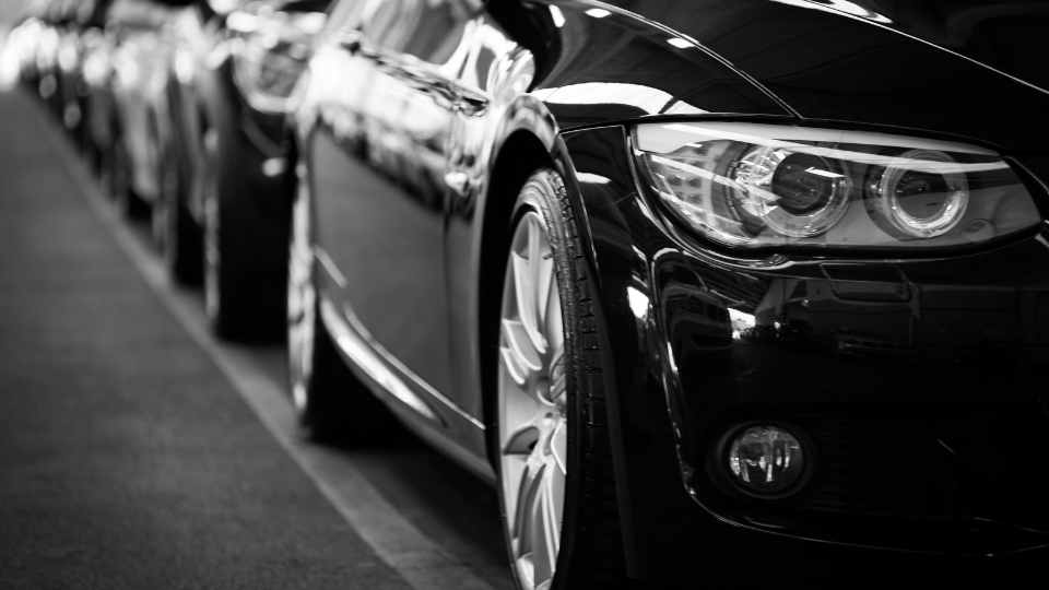 İzmir BMW Servis, İzmir BMW Servis Fiyatları, İzmir BMW Bakım Servisi, İzmir BMW Arıza Servisi, İzmir BMW Teknik Servis